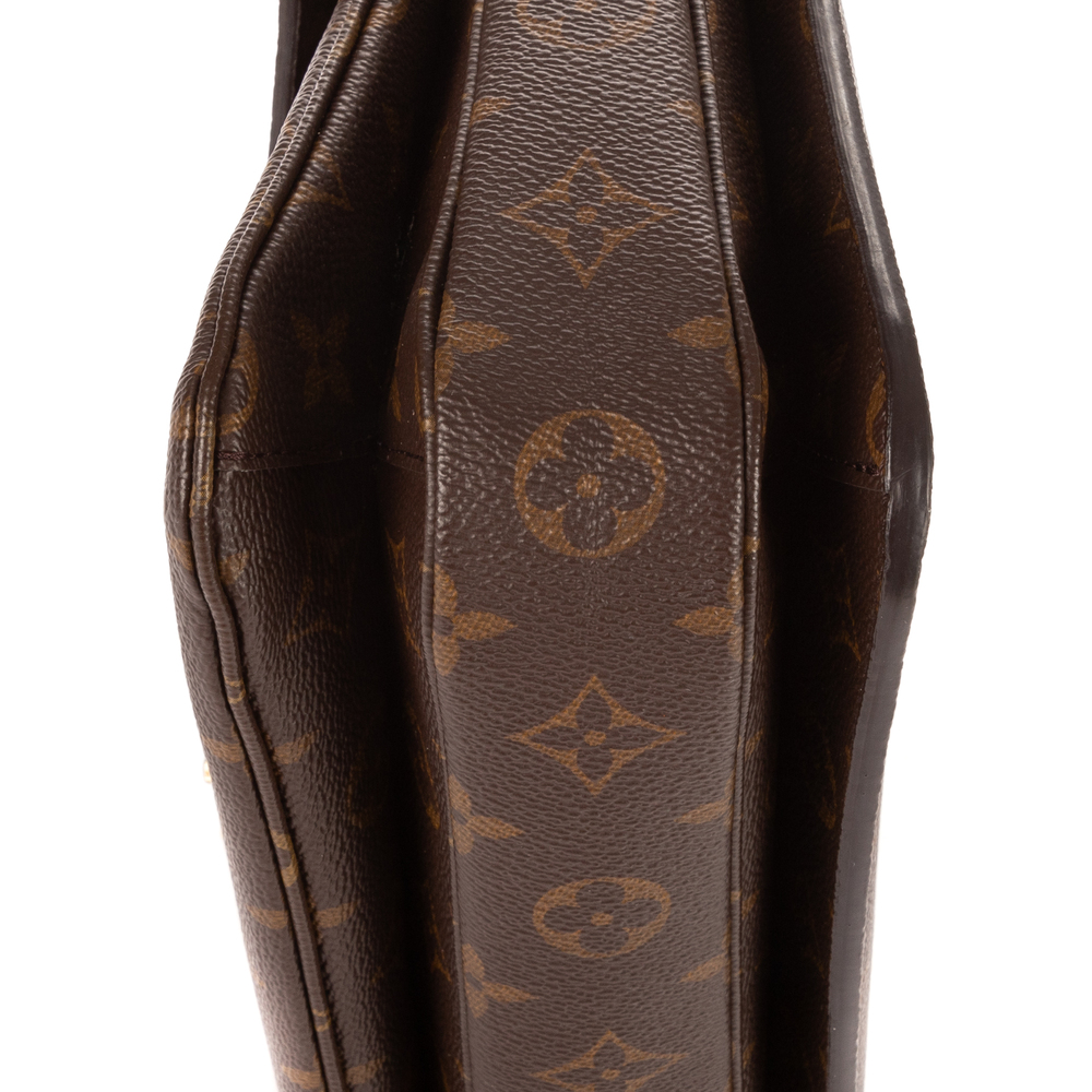 Louis Vuitton Pochette Metis - Picture 8 of 11